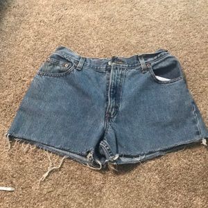 Vintage Levi’s cut off shorts